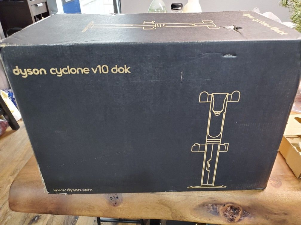 Dyson Cyclone V10 Dok