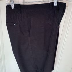 Men’s Travis Mathew Golf Shorts!
