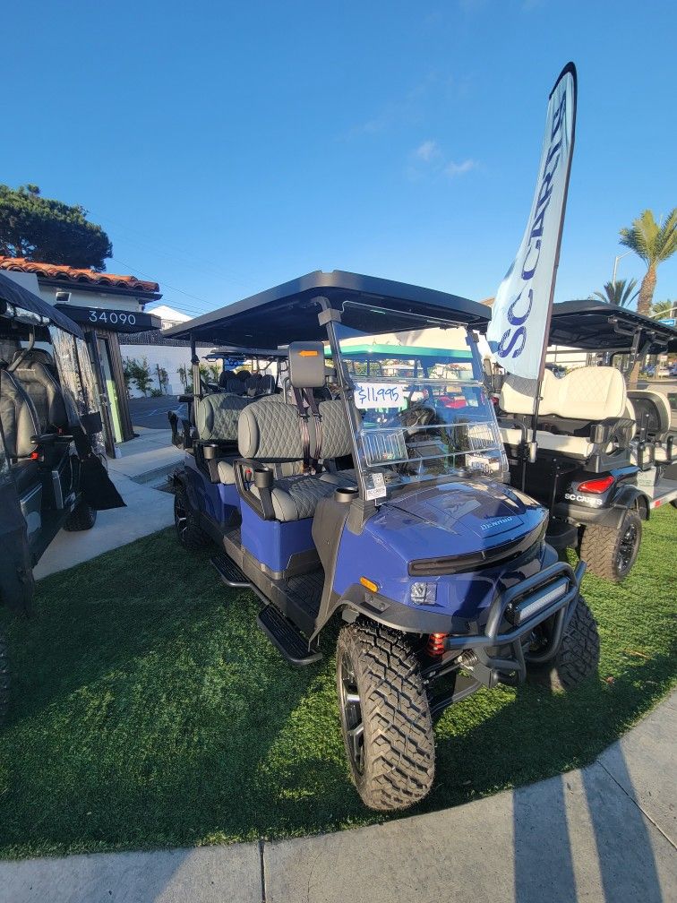 2025 Denago Rover XL6 6-Passenger Lifted 48-Volt Lithium Golf Cart 