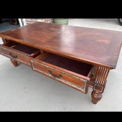 Will Take Best Offers Not Free Solid Wood Coffee Table In Good Condition Pick Up At West Hemet 