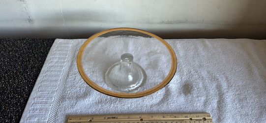 Glass dessert/ cake holder