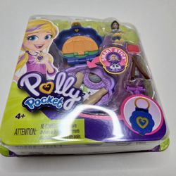 Polly Pocket Smart Stick Camp Set – 2018 (MC 993532-P)