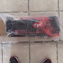 M18 Fuel Milwaukee 