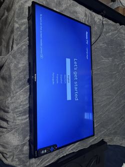 2 flatscreen Smart TV