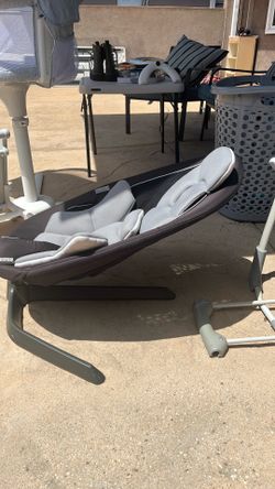 Baby swing