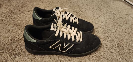 New Balance 440