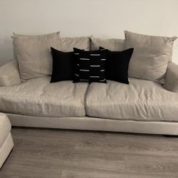 Couch set