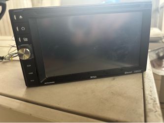Boss stereo