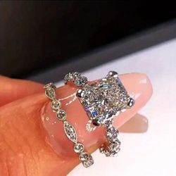 Delicate 2pcs/set Rings Square Cut Shiny Zircon Rings For Women Bridal Wedding Ring Set 