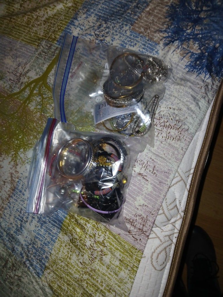 Bracelets Lot