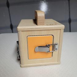 Lovevery Kids Realist Play Kit Lock & Unlock Tool The Development Learn Toy