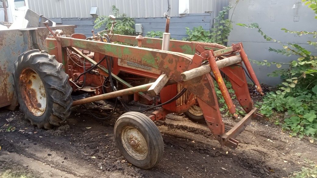 1964 B-414  International Tractor 🚜