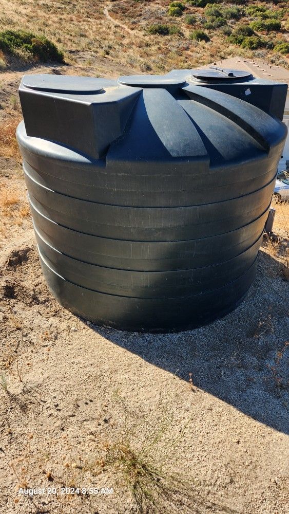 Water Tank 3,500 Gallons 
