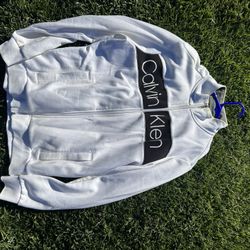 Calvin Klein Sweater 