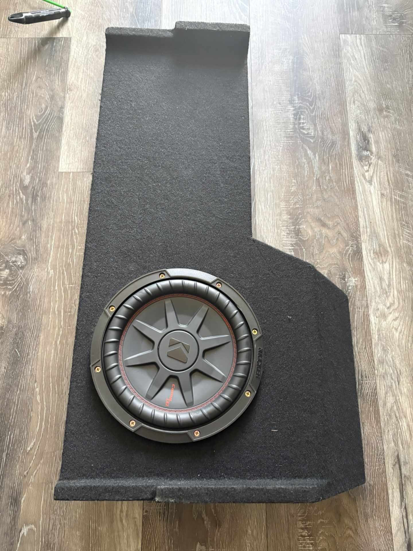 10” KICKER RT/PORTED TRUCK BOX