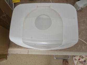 Free baby wipe warmer