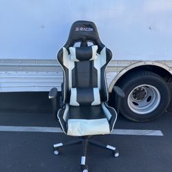 S Racing Game chair