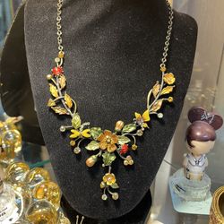 Vtg-Style Festoon  Necklace
