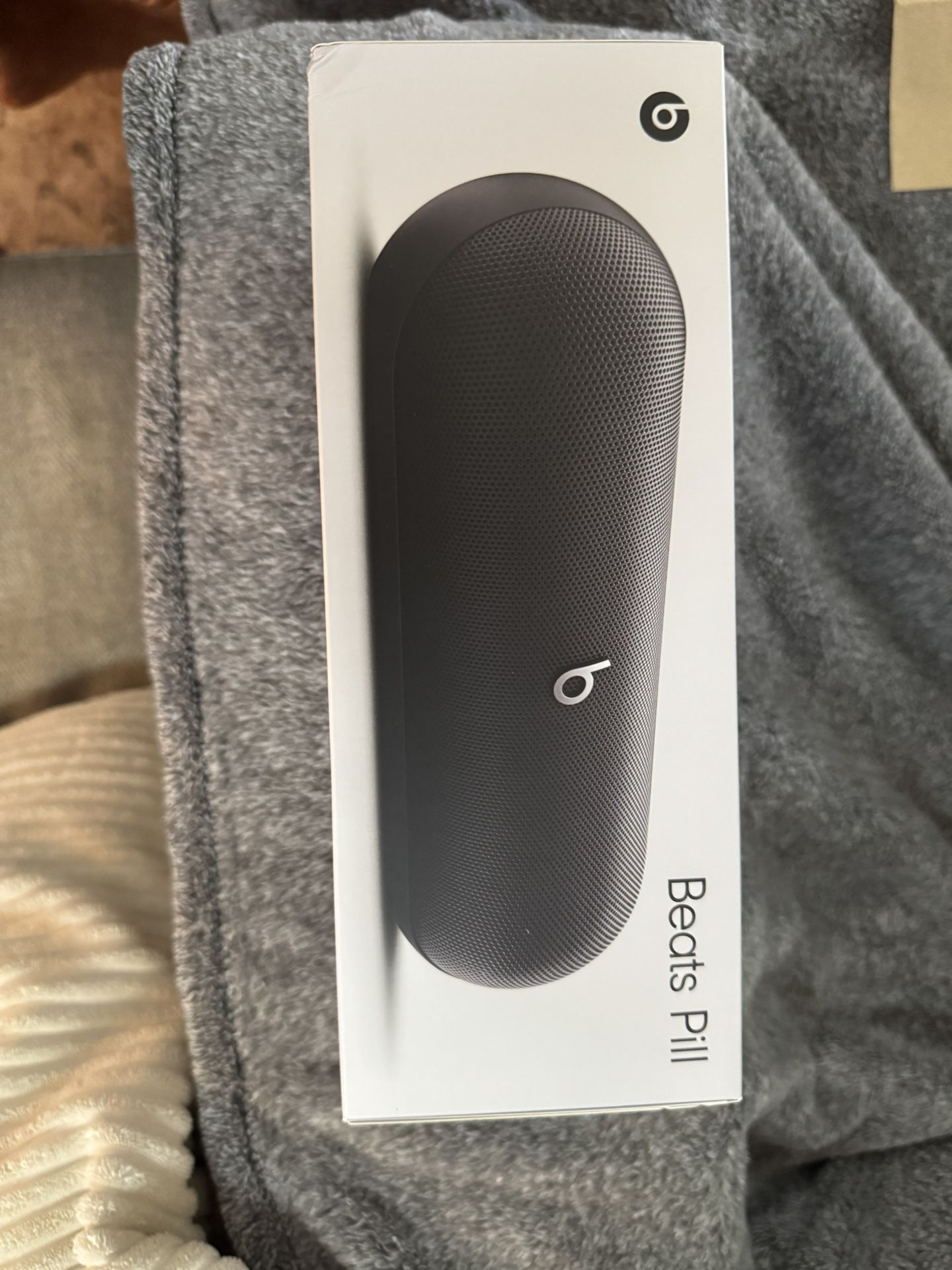Beats Pill Wireless Speaker With Apple Care