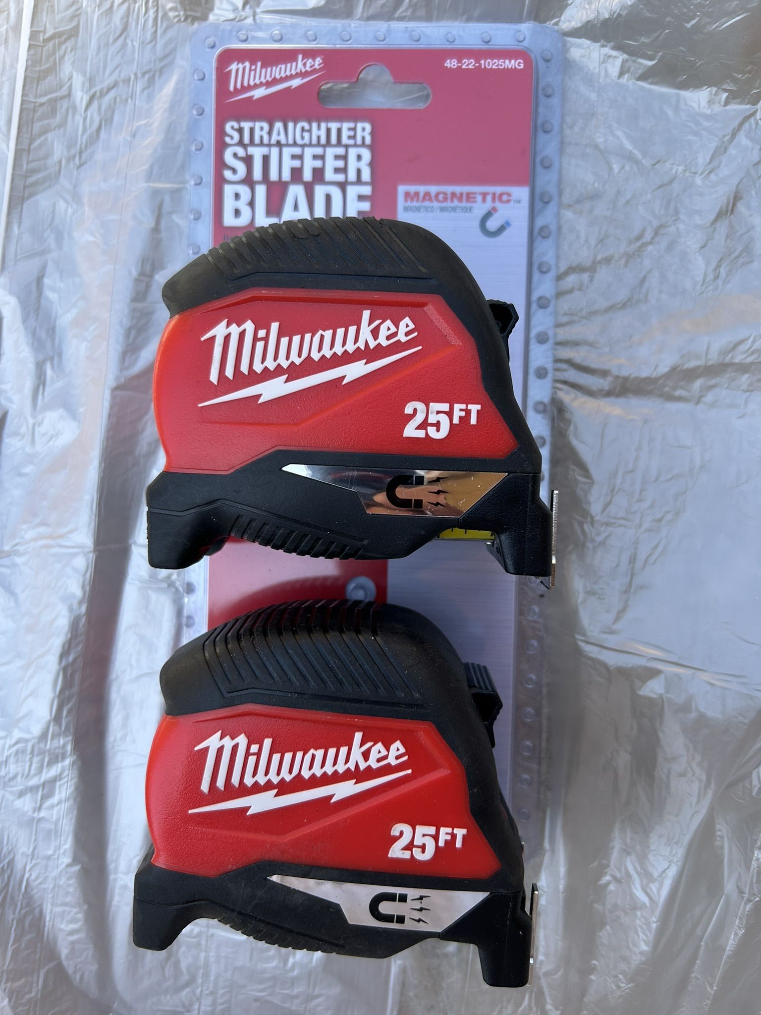 Milwaukee Tape Measure 25 Ft. Magnetic 🧲 New 2 PCs