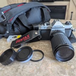 Pentax K1000 Fully Functional Camera with Accessory
