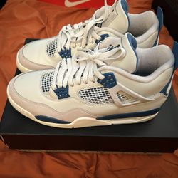 Size 11 - Air Jordan 4 Retro 2024 Military Blue