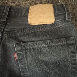 Levi’s Black Faded Women’s Jeans