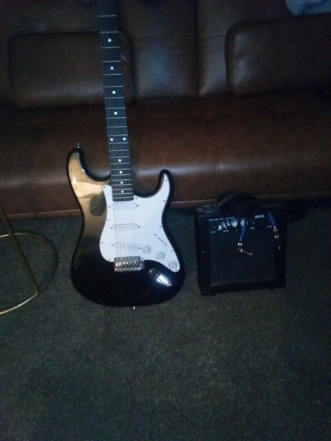 Ritmo Electric Guitar W Amp 