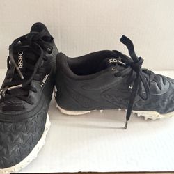 Under Armour Boys Cleats 3.5