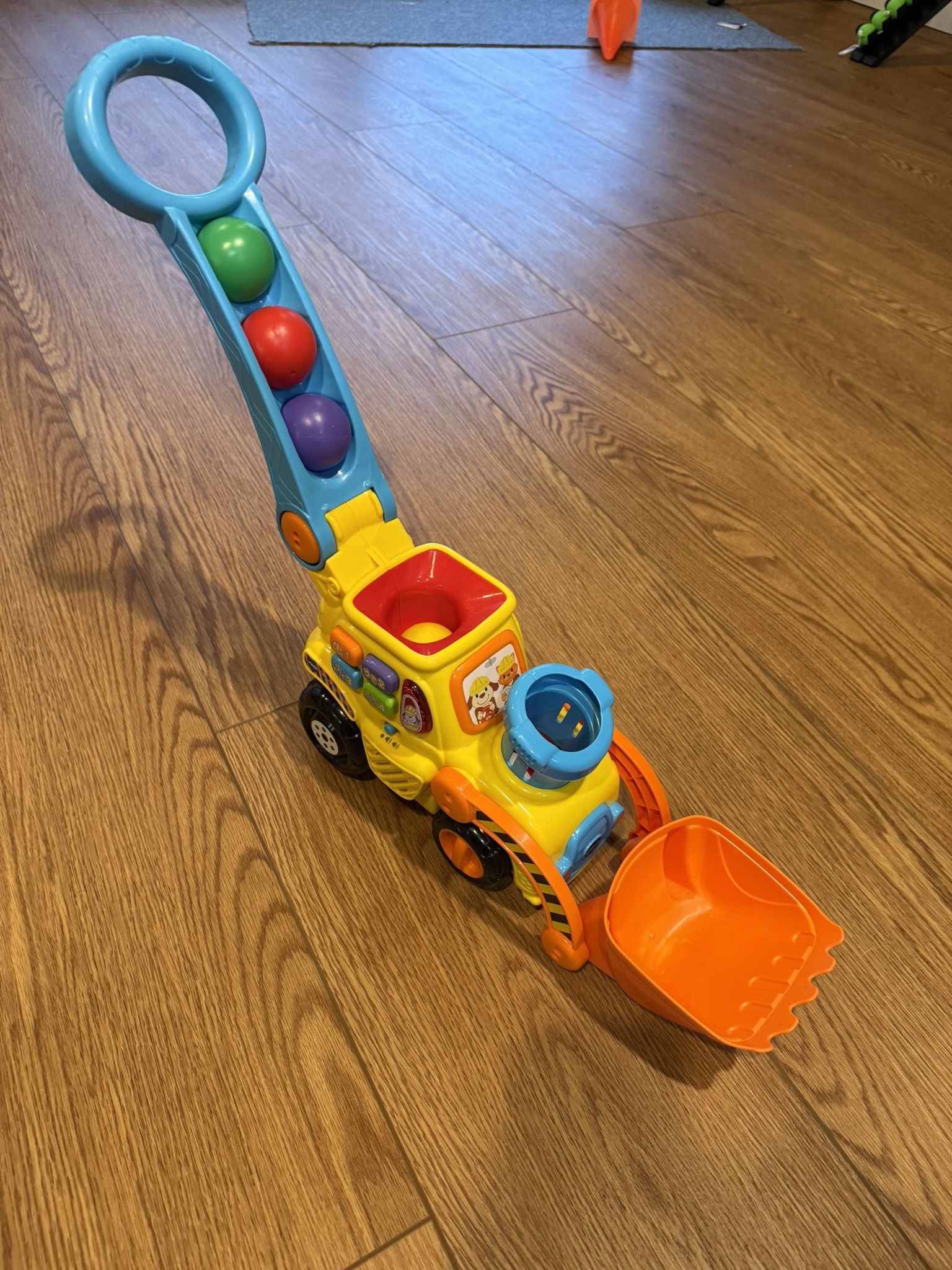 Kids Excavator Toy With Ball Popper