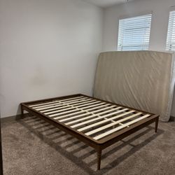 Wood Bed Frame Queen