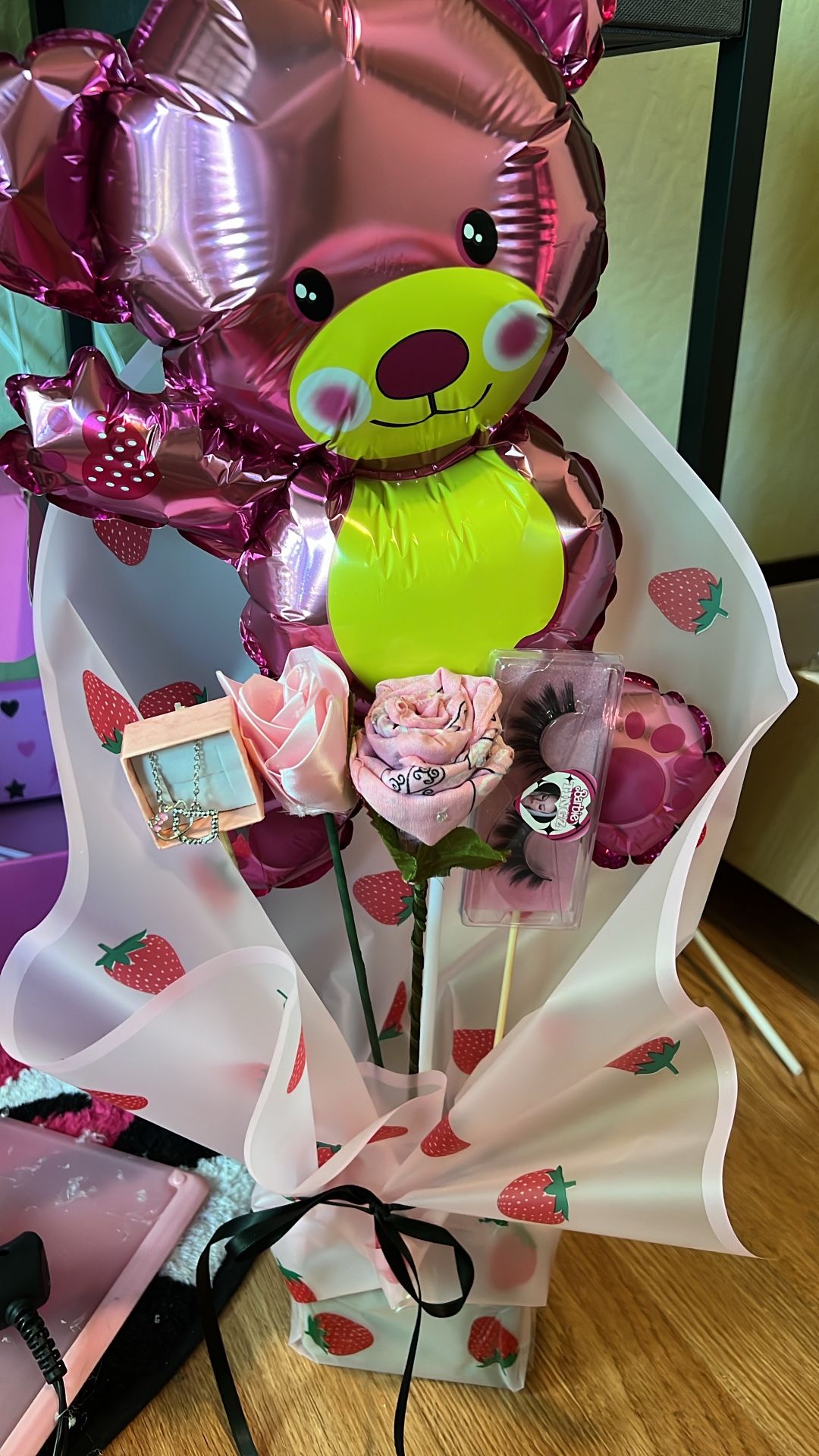 handmade valentines gifts for women and men