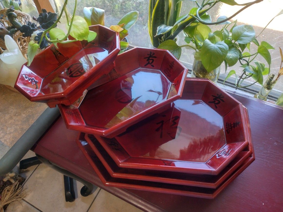Vintage Oriental Lacquered Platters Set Of Five 