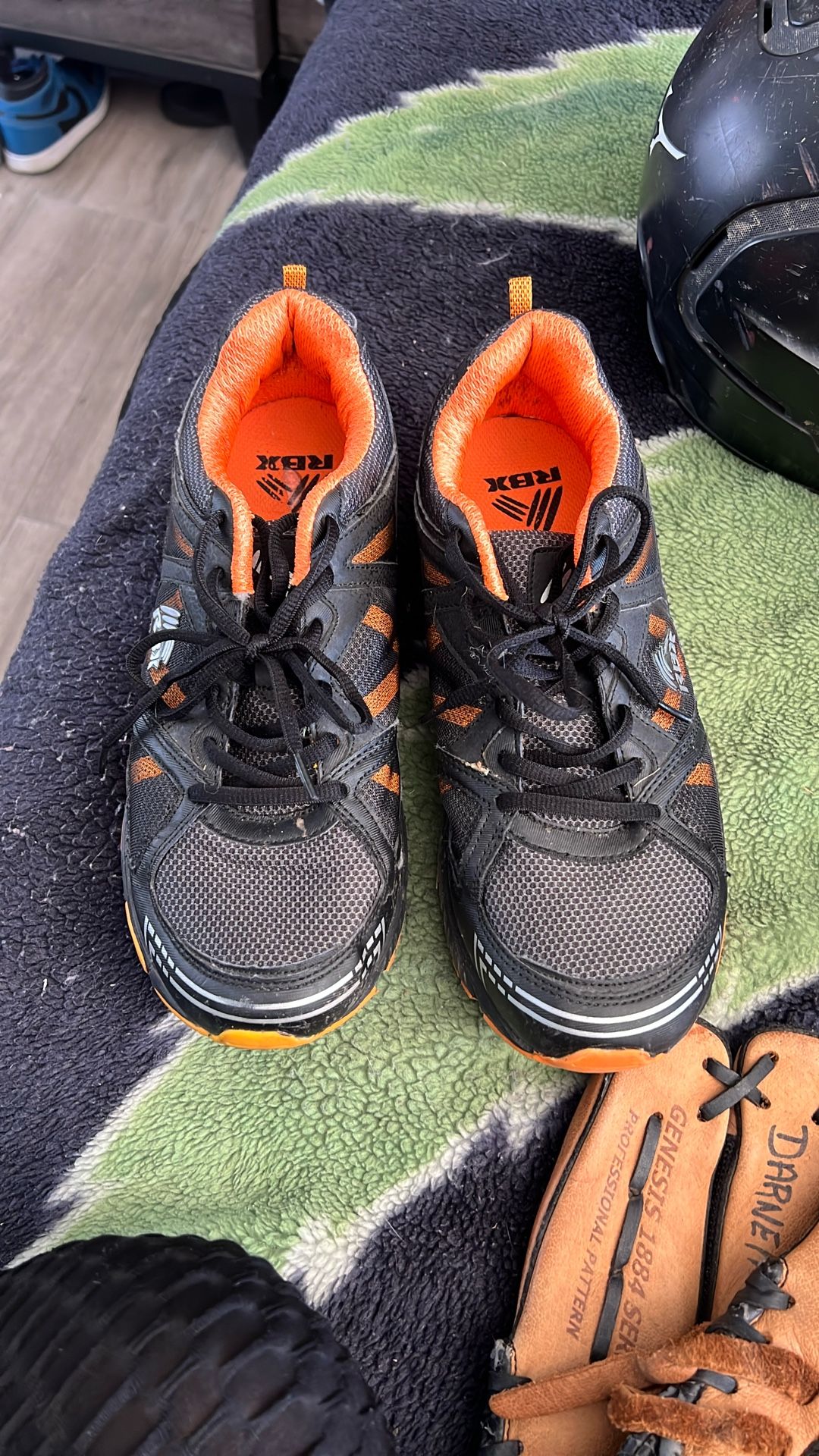 Running Shoes