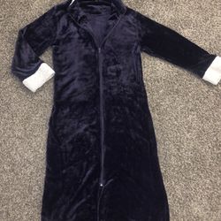 Women's Zip Front Plush Robe
