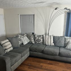 Grey/green Couch