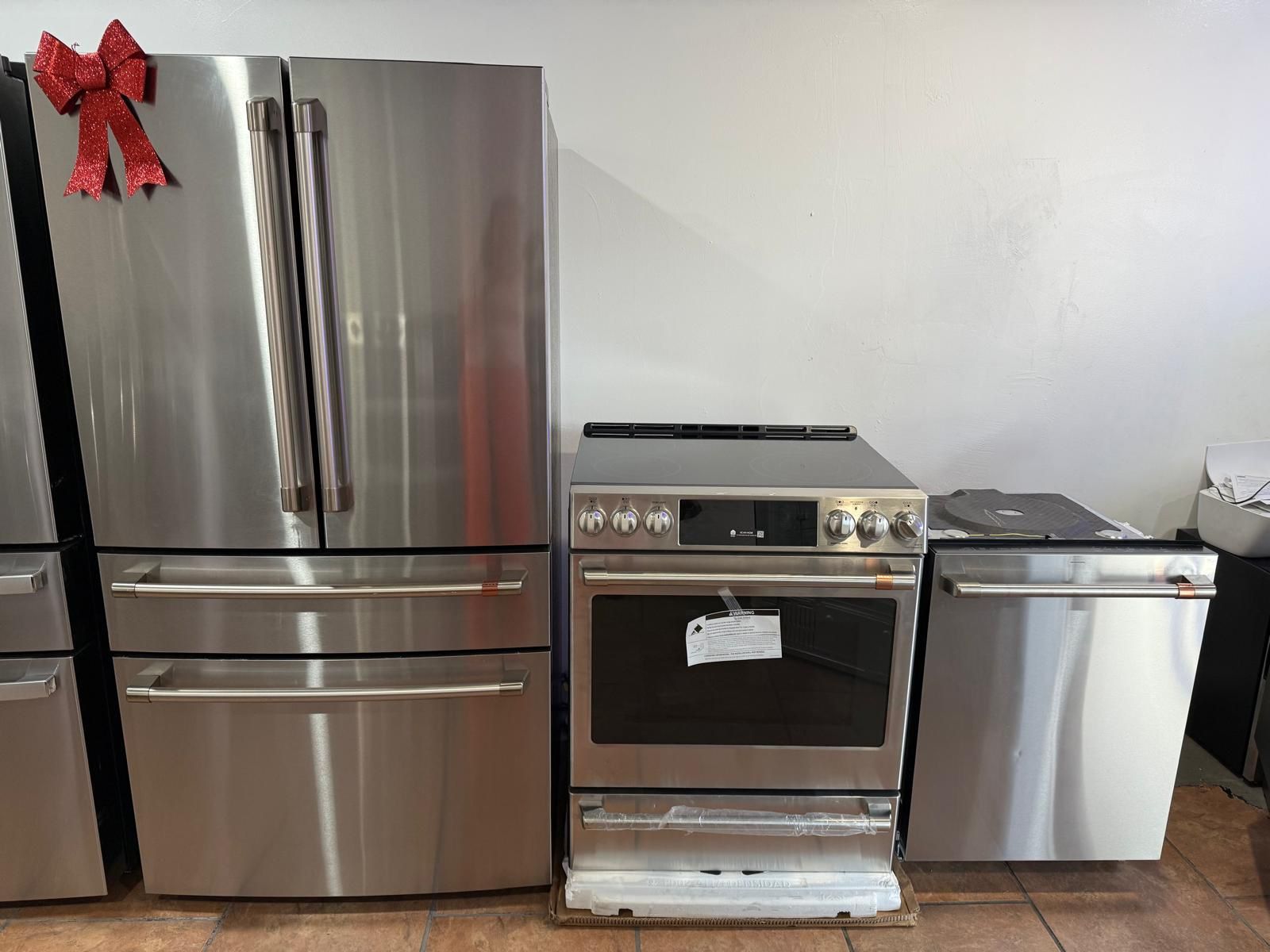 Selling Combo 3 Pieces GE Café In Stainless Steel