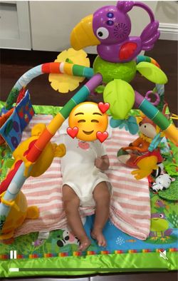 Fisher-Price Baby Playmat 3-in-1 Rainforest Sensory Gym with Music & Lights