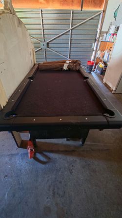 Pool table with balls