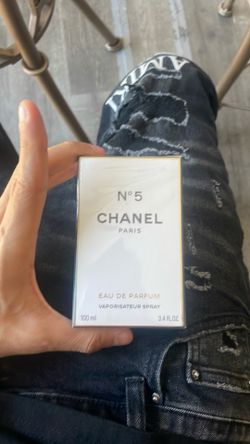 N° 5 Chanel Paris Eau De Parfum Vaporisateur Spray