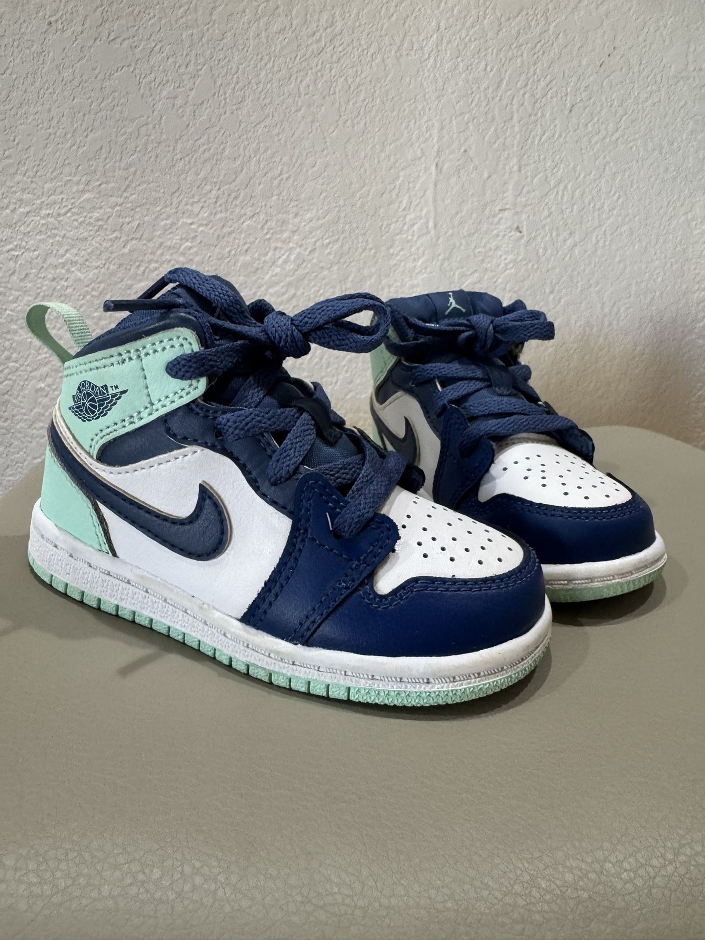 Toddler Jordan 1 Size 7