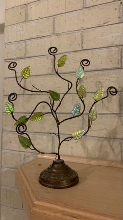 Picture frame, photo clip tree