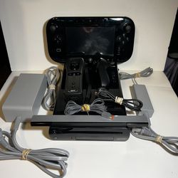 Nintendo Wii U Black Console 32GB, TESTED & WORKING! Console & Cables