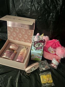 Hello Kitty plus blind box and Accessories