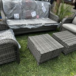 5 pcs brand new patio set