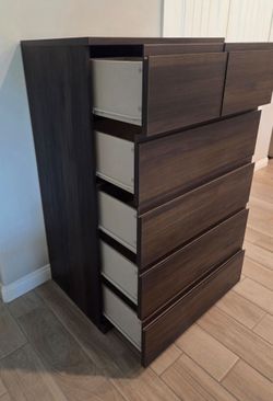 Small Ikea Dresser. Used, in great condition. All drawers glide smoothly. 
Great for kids room or small spaces!

27.5"W x 19"D x 47.5"H 

$165