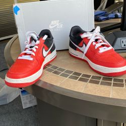Air Force 1 Lv8 Gs Size 5y