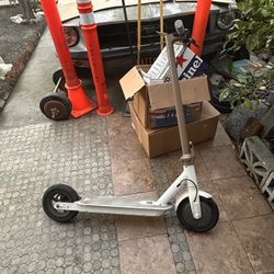YouFs Electric Scooter / E Scooter Foldable