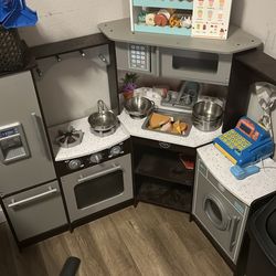 Kids Kraft corner play kitchen