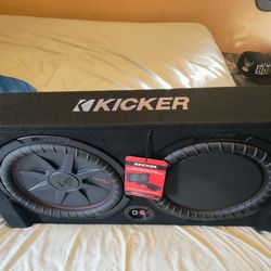 Kicker Comp RT 12" Down Firing Subwoofer Sistem. 1000 Watts.